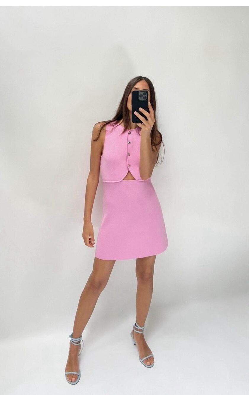 NEW ZARA KNIT DRESS WITH CUT OUT Size Medium Powder Baby Pink Heavyweight Knit